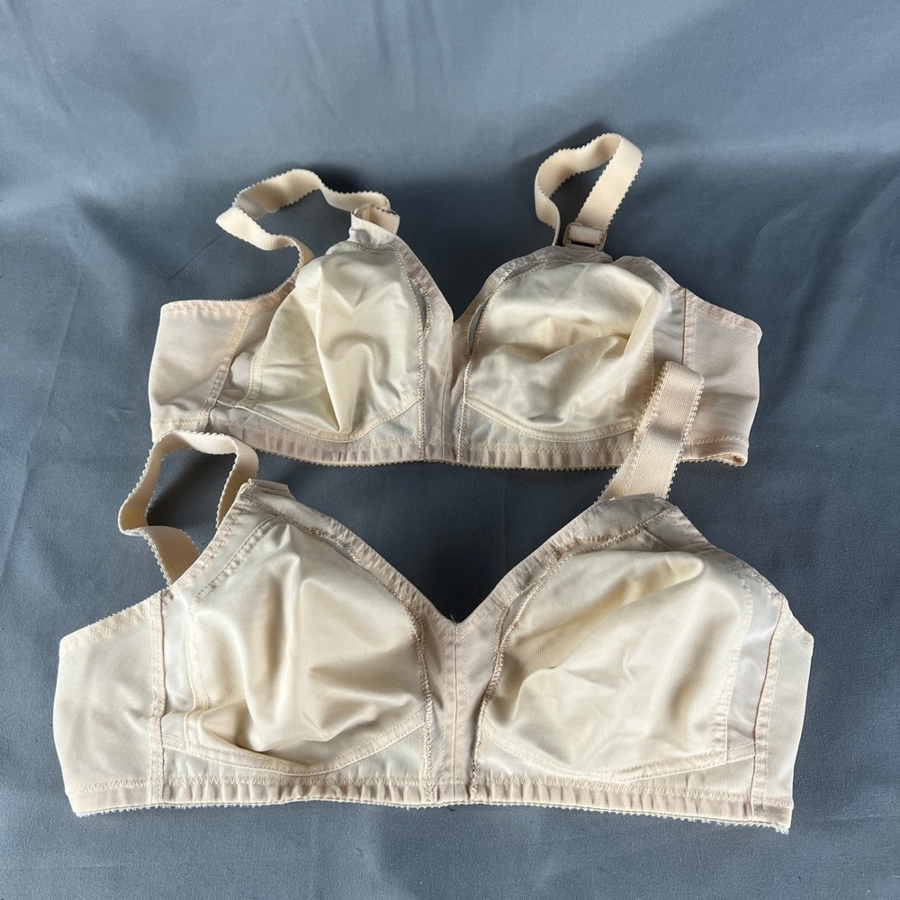 Vintage Lot Of 2 Playtex Support Can Be Beautiful Wireless Bra Womens 38B Beige